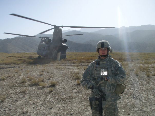 Adam about to board a Chinook after a fly away mission to disarm IEDs.
