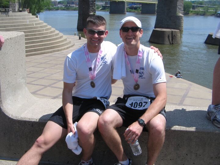 Mason with his friend Michael Runyan after the 2008 Flying Pig Marathon in Cincinnati
